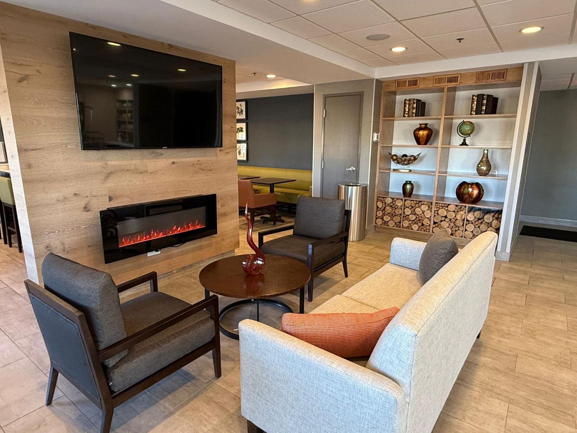 Country Inn & Suites By Radisson Bolingbrook, I-55 Exteriör bild