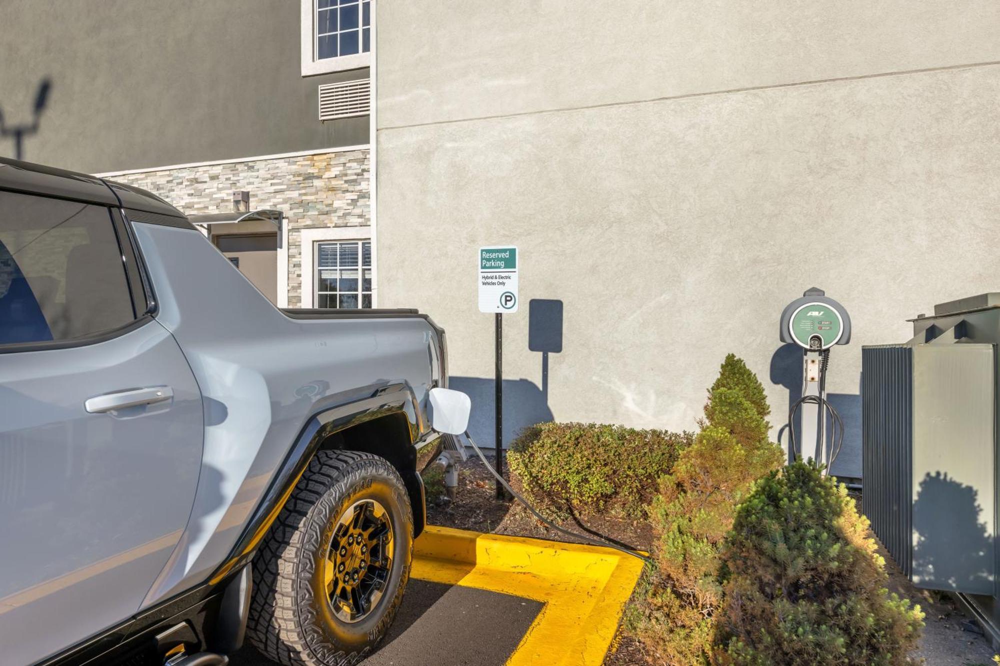 Country Inn & Suites By Radisson Bolingbrook, I-55 Exteriör bild