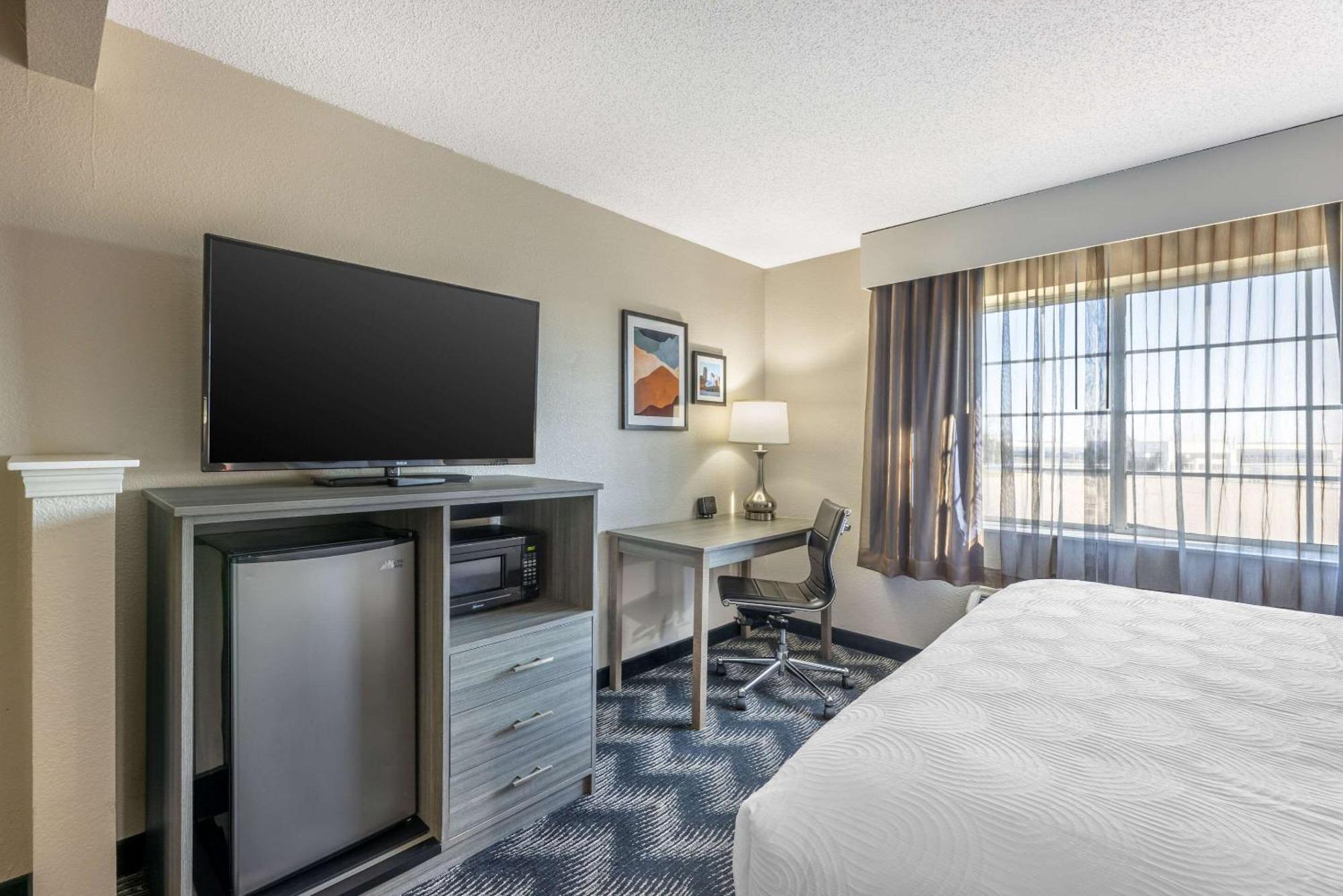 Country Inn & Suites By Radisson Bolingbrook, I-55 Exteriör bild